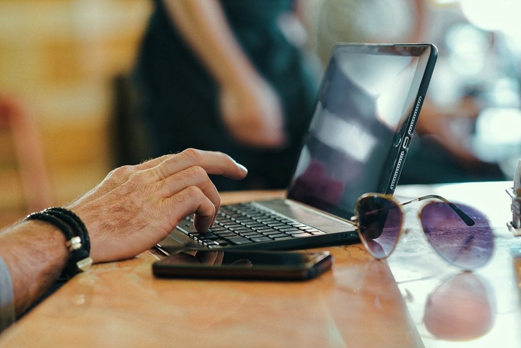 Développer un chatbot efficace avec Botnation AI
